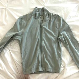 Aritzia TNA Cropped Workout Top